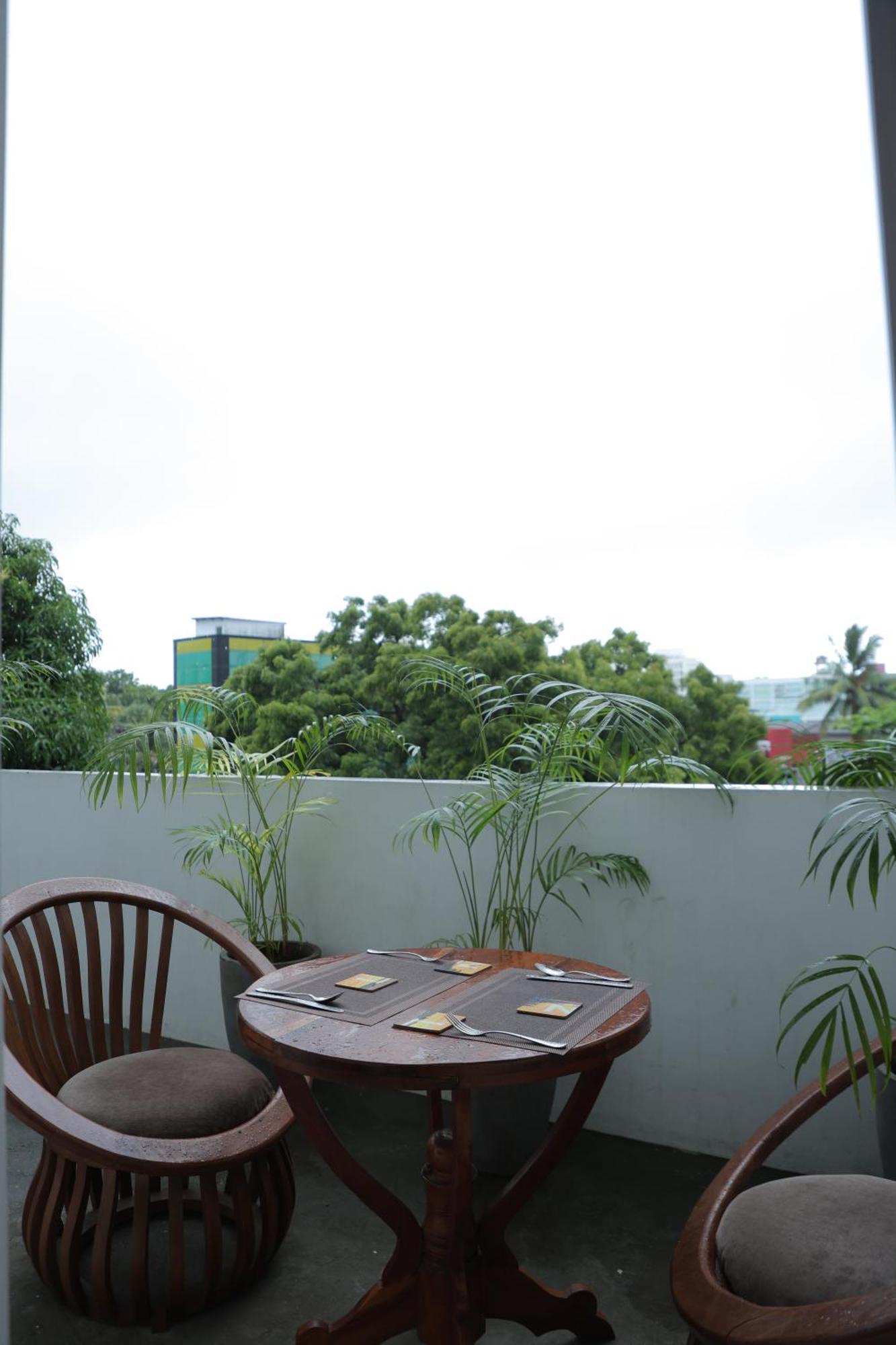 Pearl Island Inn Jaffna Eksteriør bilde